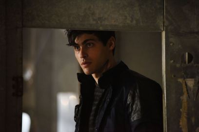 Season 1, Episode 3 ("Dead Man's Party")